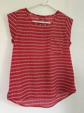 Collective Concepts Red Patterned Short Sleeve Blouse